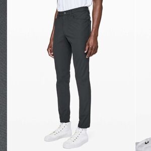 Lululemon ABC Pant Slim Warpstreme. 30" inseam. Dark grey. Men size 30.